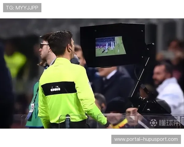 意甲裁判组举办公开课，讲解新赛季规则变化